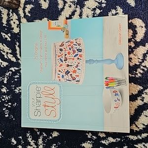 2016 Your Sharpie Style DIY book by Deborah Green